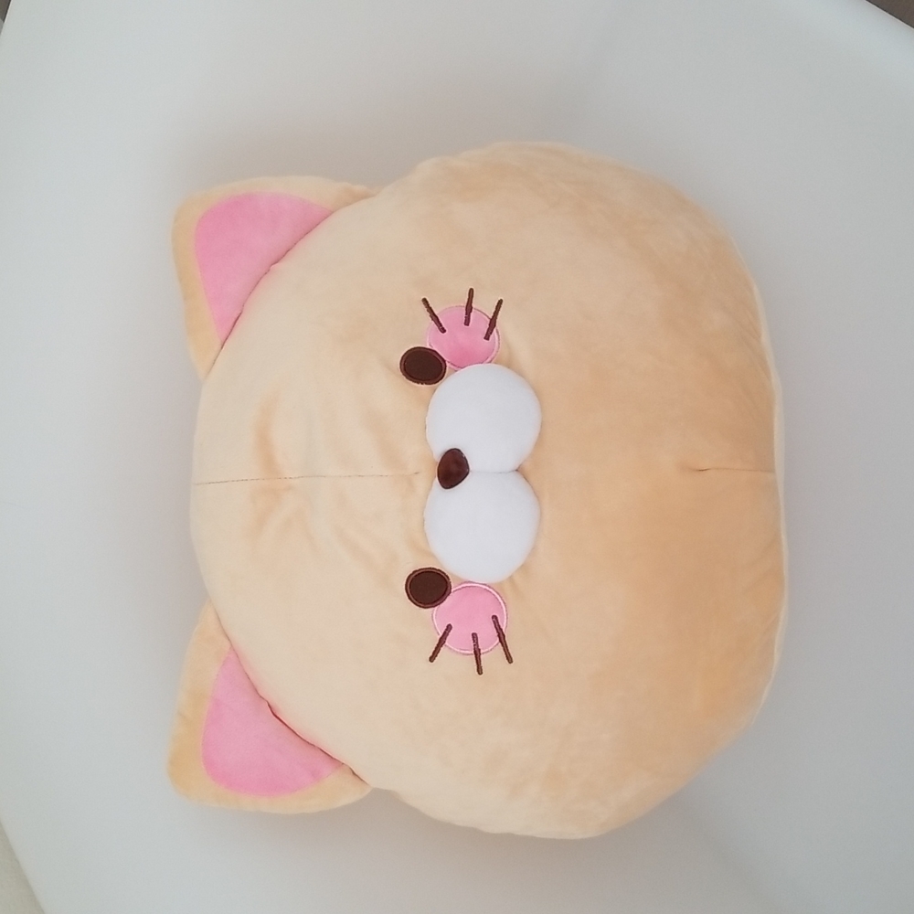 Koroneko big cat plush